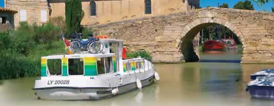 self drive canal boats Argens