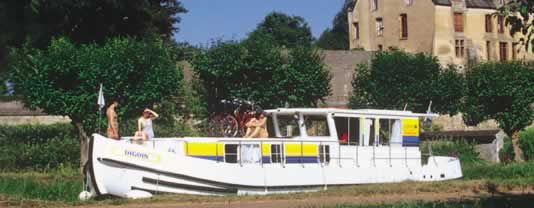 self drive canal boats Scey-sur-Saône