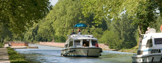 self drive canal boats Le Mas d'Agenais