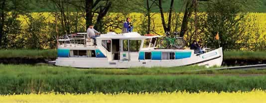 self drive canal boats Pont à Bar